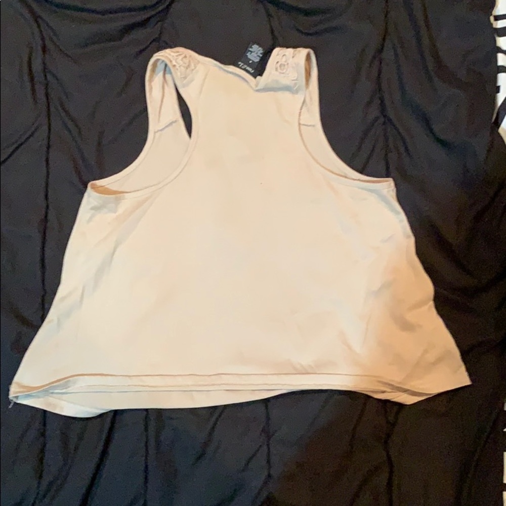 Tank top - Picture 2 of 4
